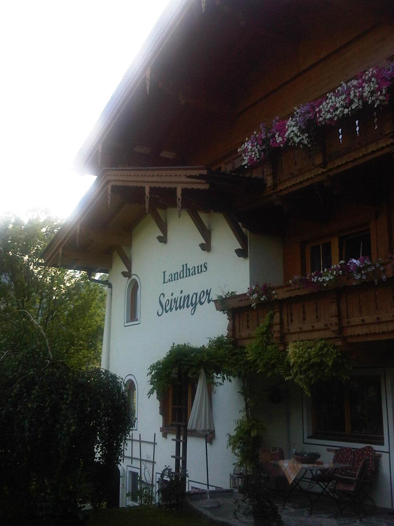 Landhaus Seiringer Apartments Фінкенберг Екстер'єр фото
